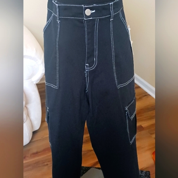 Ultra Flirt Black Wide Leg Cargo Pants M NWT - Picture 5 of 10